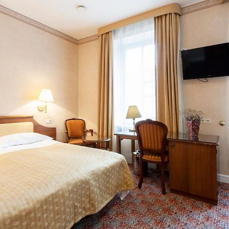 Story Inn Self Check-In Hotel VNO Esterno foto
