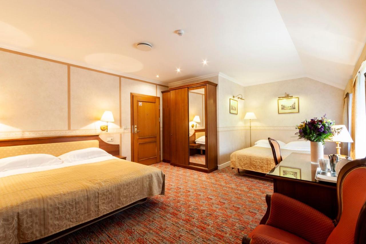 Story Inn Self Check-In Hotel VNO Esterno foto