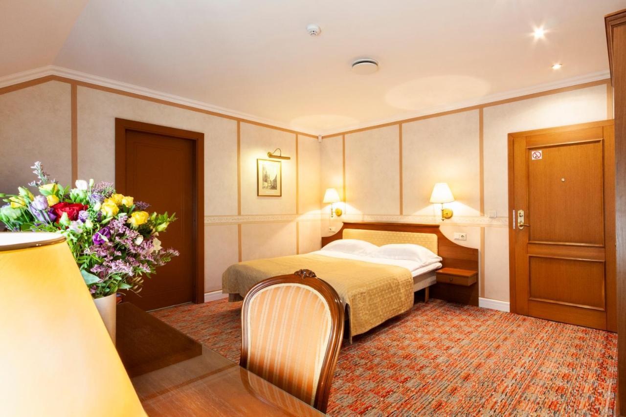 Story Inn Self Check-In Hotel VNO Esterno foto