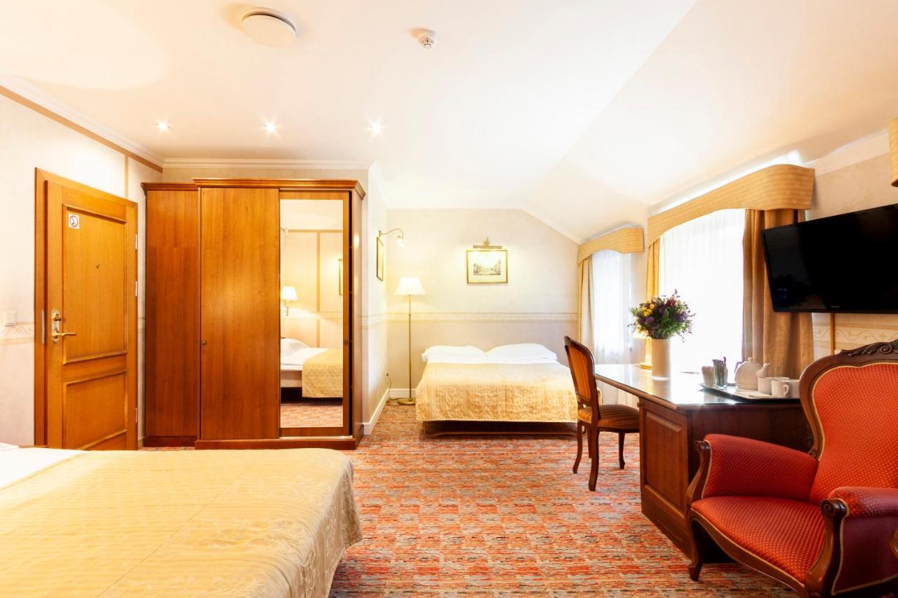 Story Inn Self Check-In Hotel VNO Esterno foto