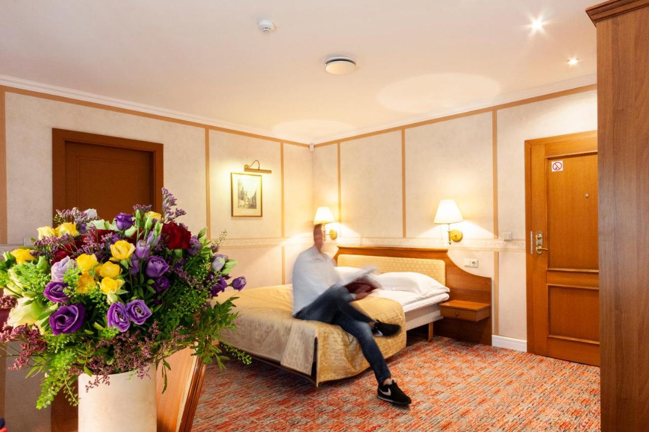 Story Inn Self Check-In Hotel VNO Esterno foto