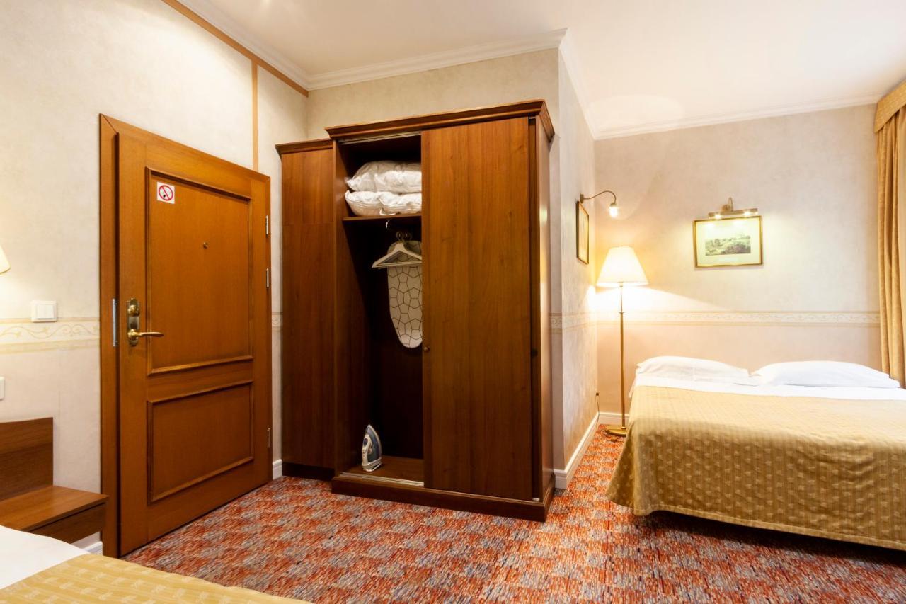 Story Inn Self Check-In Hotel VNO Esterno foto