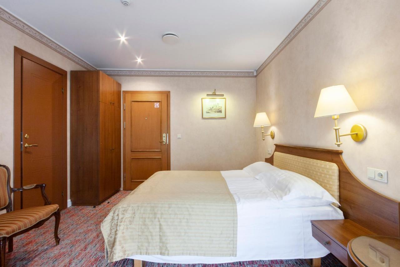 Story Inn Self Check-In Hotel VNO Esterno foto