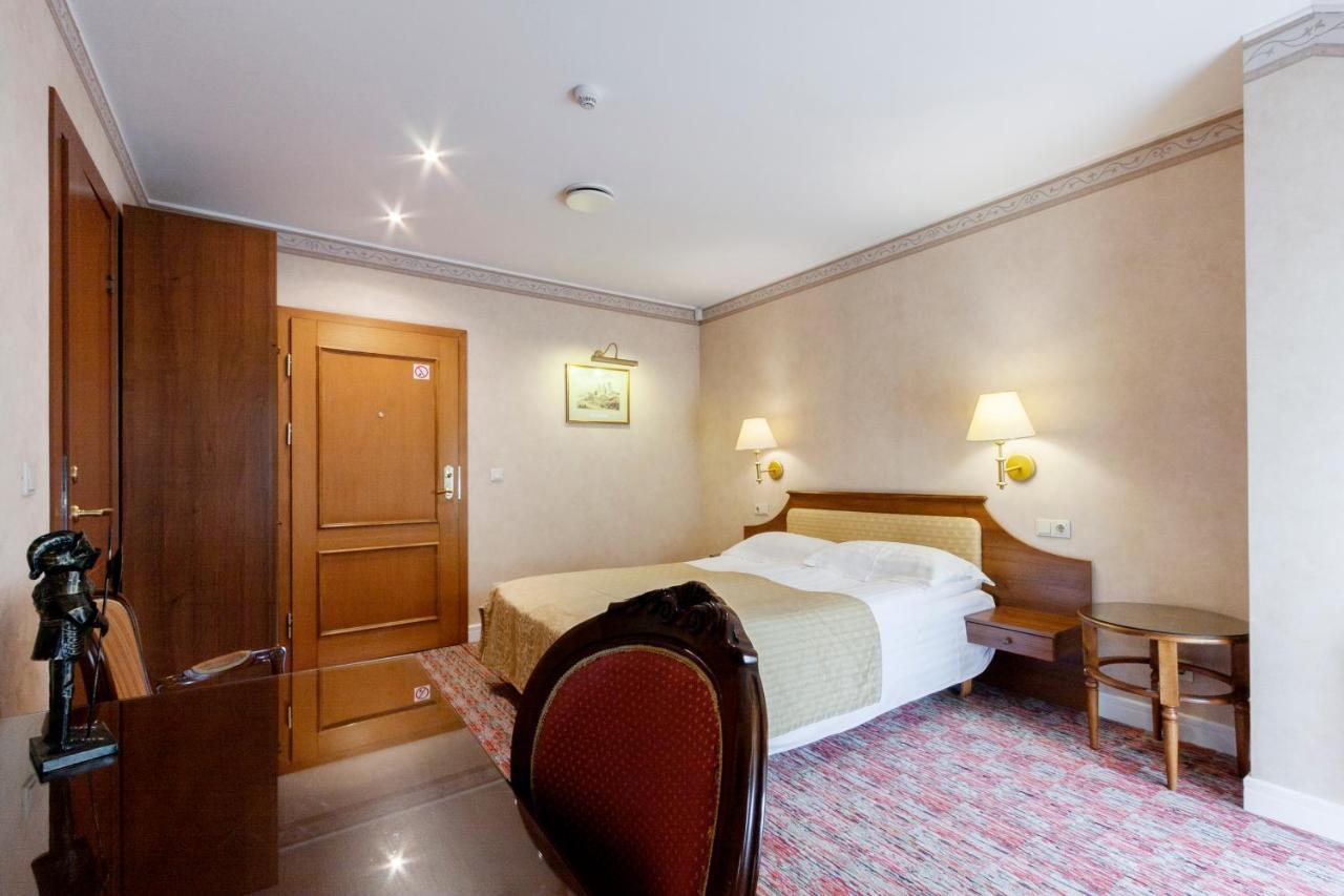 Story Inn Self Check-In Hotel VNO Esterno foto